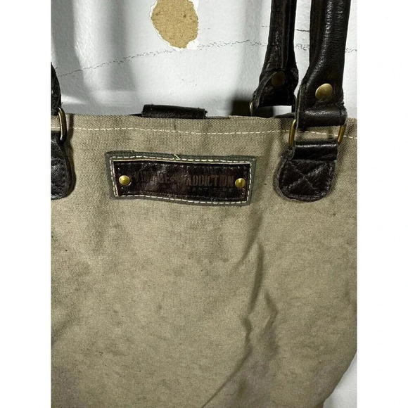 Vintage Addiction Patchwork Tote Canvas & Leather Tote Bag Purse - Picture 4 of 9